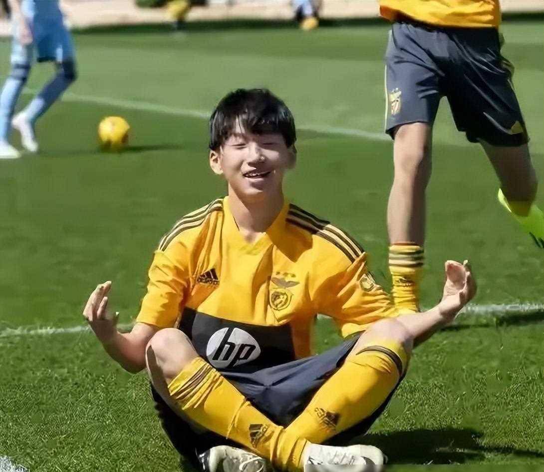 九游体育:中国足球留洋球员：在欧洲联赛取得突破，赢得更多机会的简单介绍