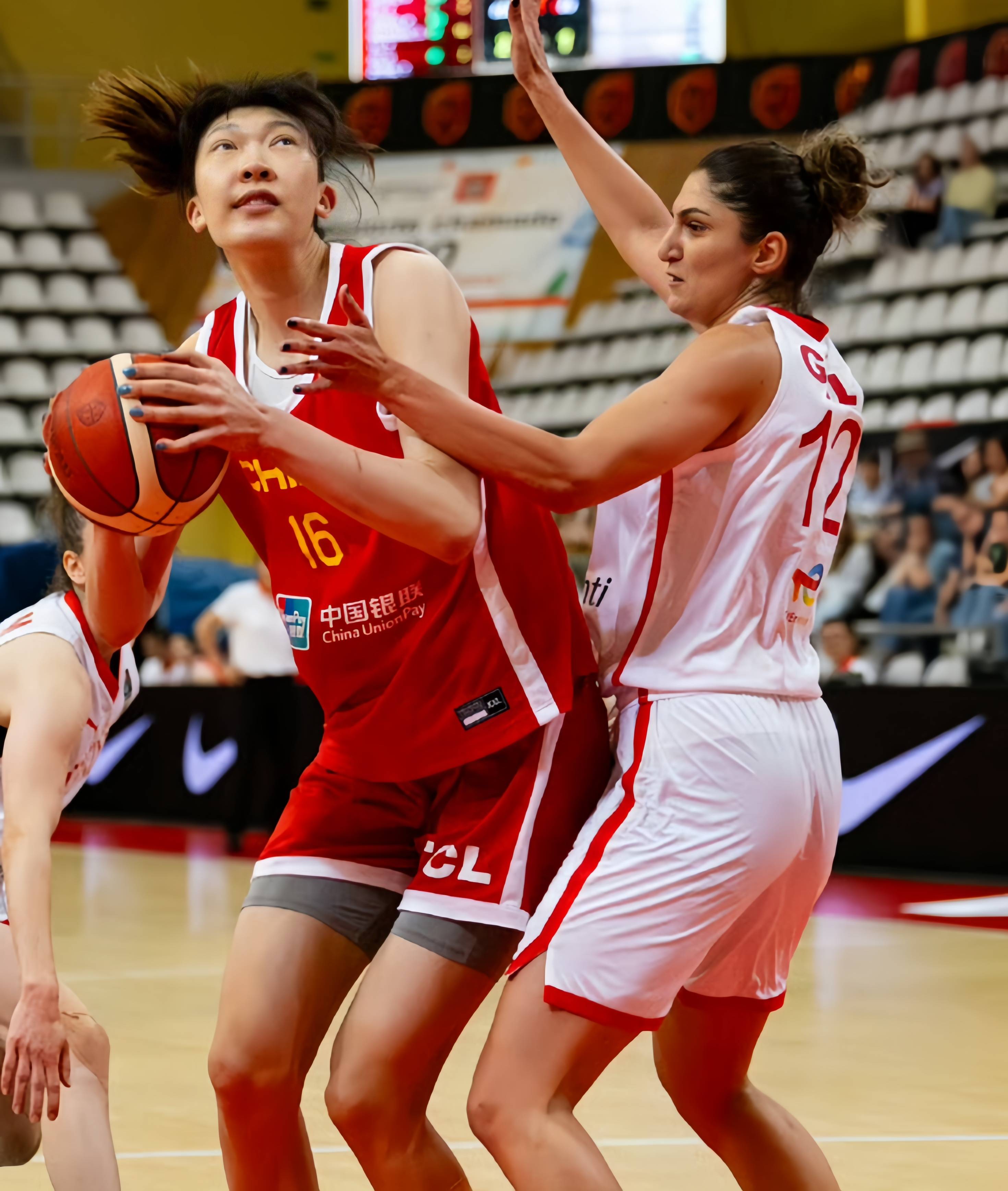 九游体育：中国女篮：海外拉练，提升实力，备战奥运