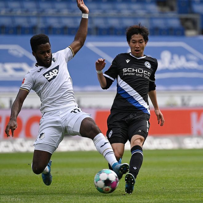 关于九游体育：德甲因戈尔施塔特的进攻风格与战术演变的信息