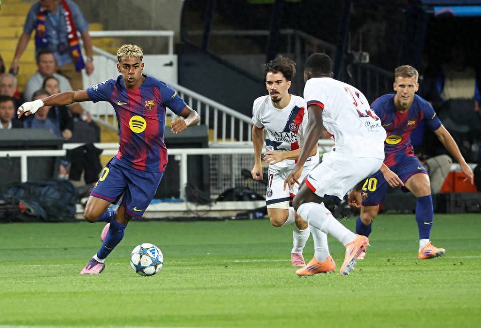 包含九游体育:西甲的德比传奇：巴萨与皇马的恩怨情仇的词条